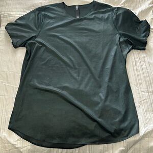 Lululemon lab Grid Mesh Short-Sleeve Shirt *Graphic